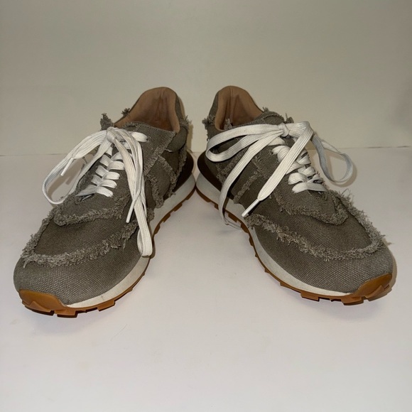 J Slides Olive Eddie Frayed Canvas Sneaker Size 10 Like New Orig $168 - Picture 8 of 9